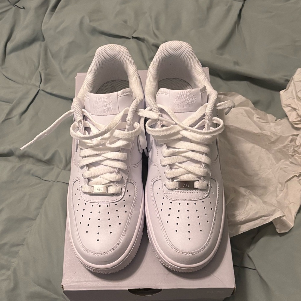 Nike Air Force 1 Triple White Sneakers